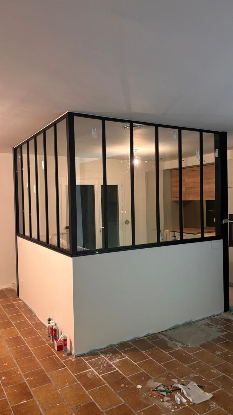 Verriere atelier style industriel rénovation Bordeaux